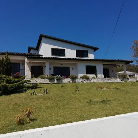 Alojamento de Acomodação e Pequeno-almoço Bb Silvercoast Casa Flores