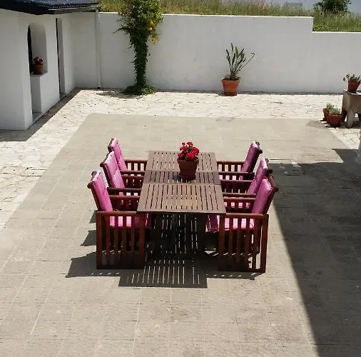 Bb Silvercoast Casa Flores Bed & Breakfast 4*