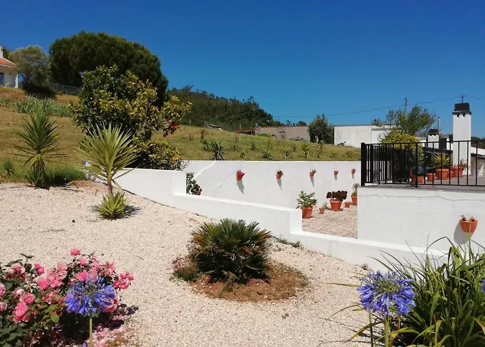 Bb Silvercoast Casa Flores Bed & Breakfast 4*